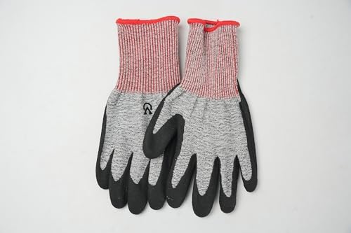Knitted Grip Gloves in Grey and Red