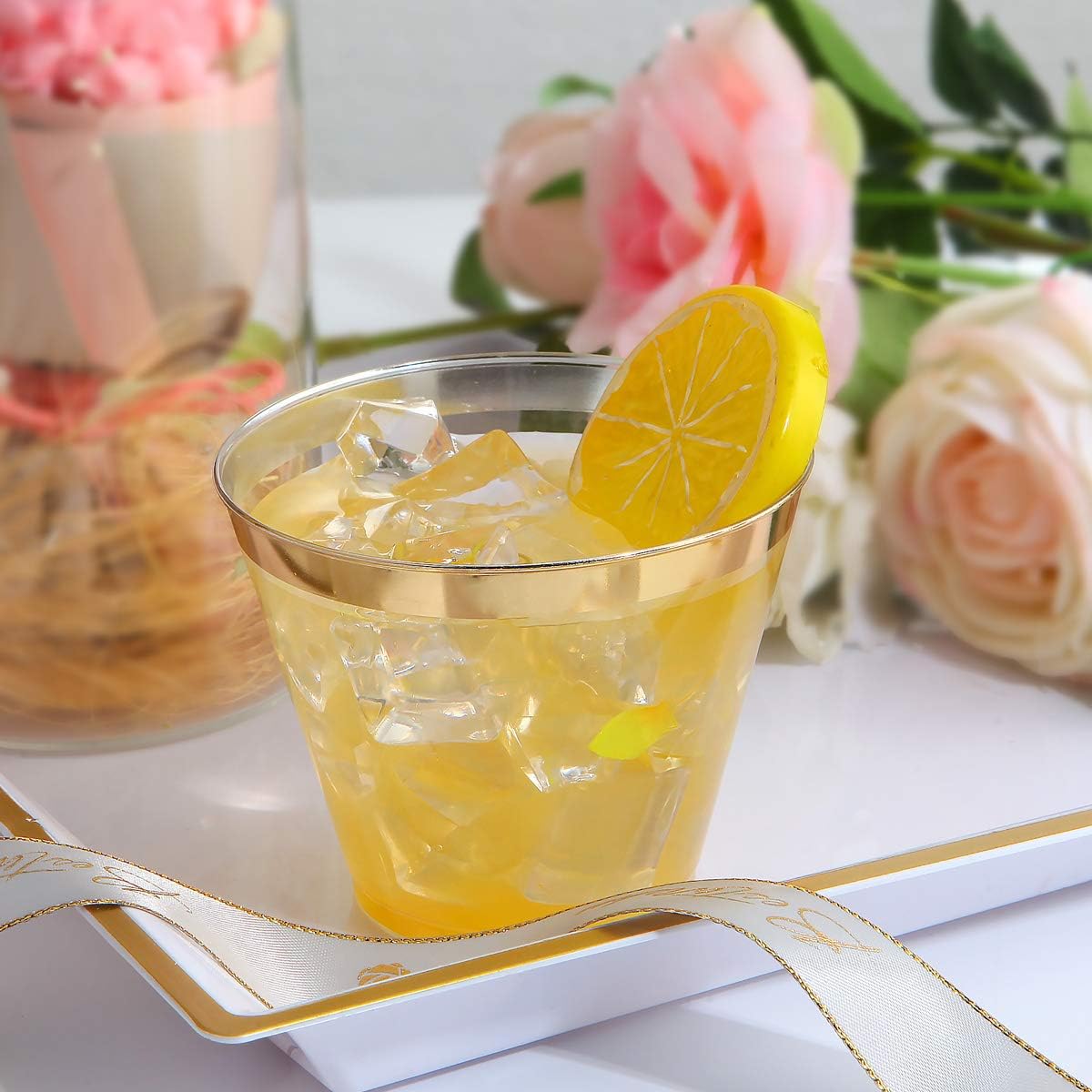 I00000 200 Pack Gold Rimmed Plastic Cups