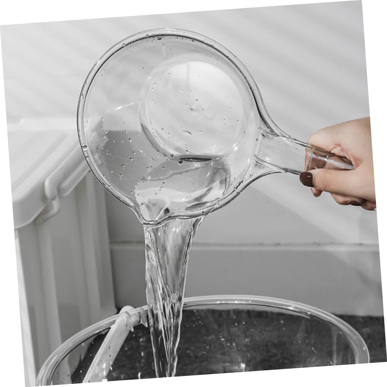 Large Plastic Water Holder Bucket with Handle