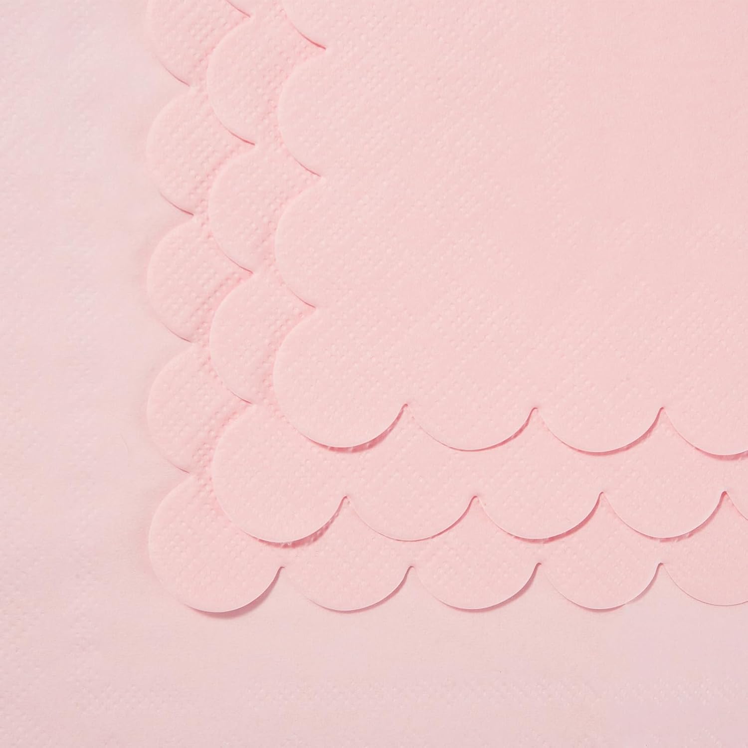 100 Pack 2-Ply Scalloped Napkins for Parties