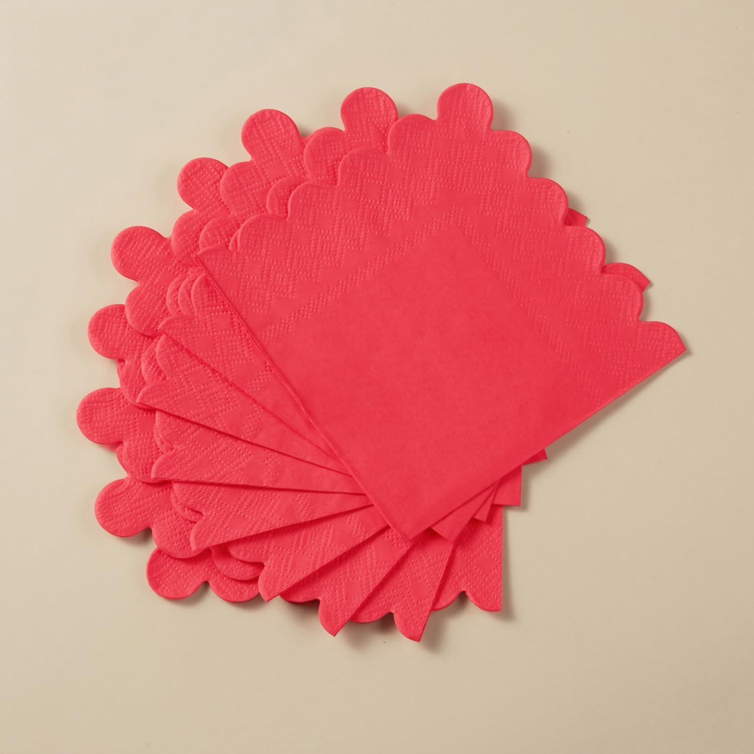 100 Pack 2-Ply Scalloped Edged Napkins Red