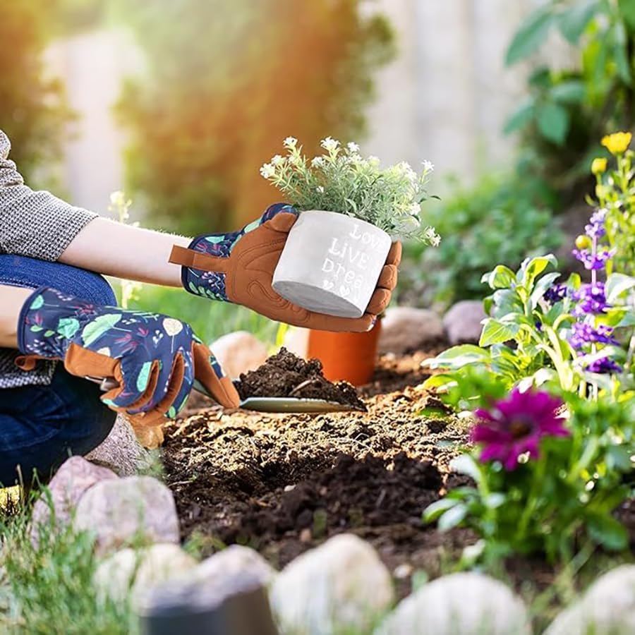 Durable Leather Gardening Gloves With Grip And Breathability