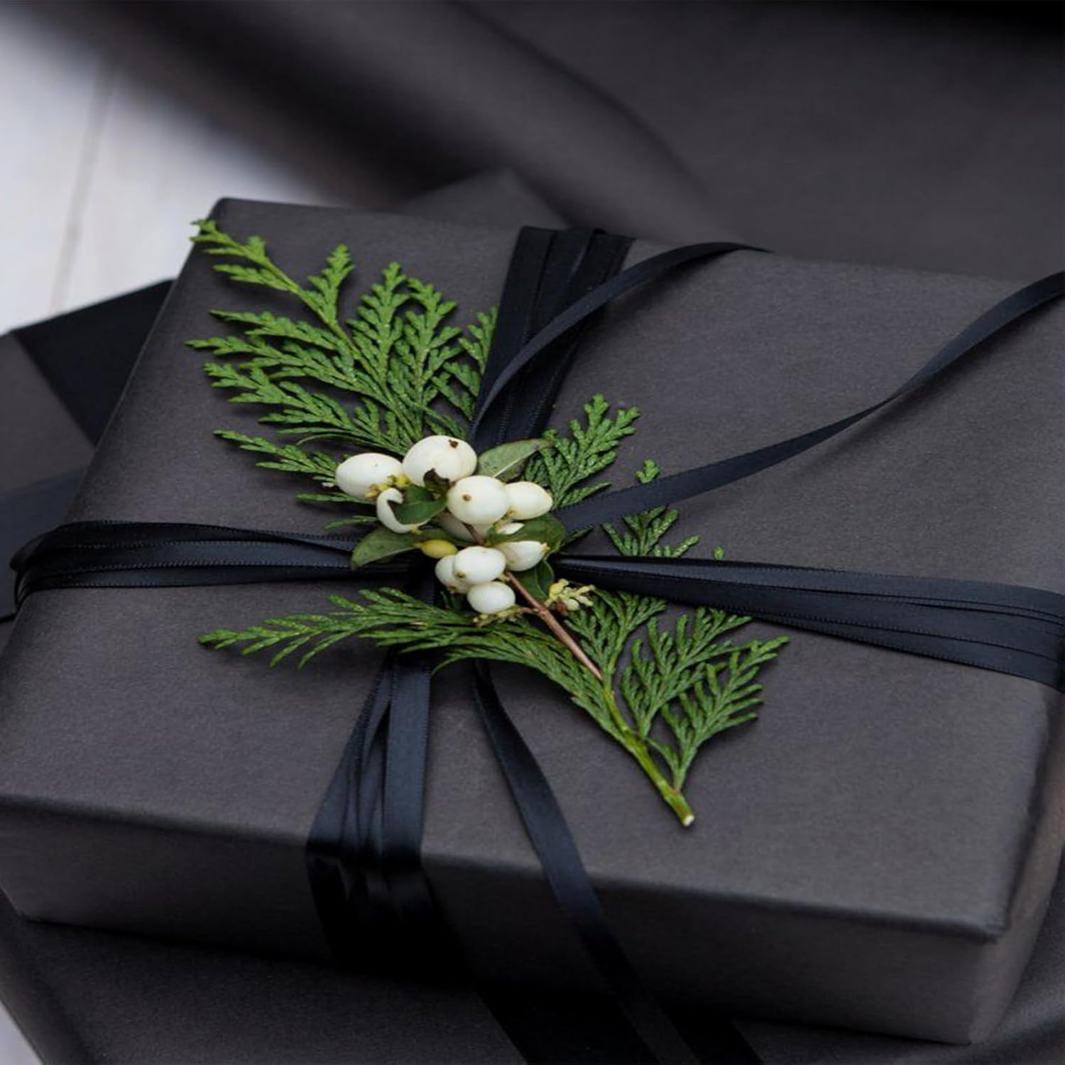Ueerdand 105 Sheets Black Tissue Paper for Wrapping