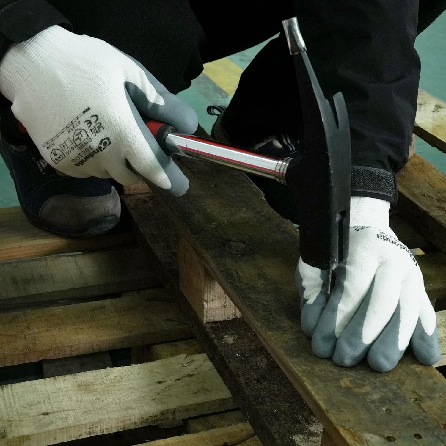 ANDANDA Safety Work Gloves with Nitrile Coating