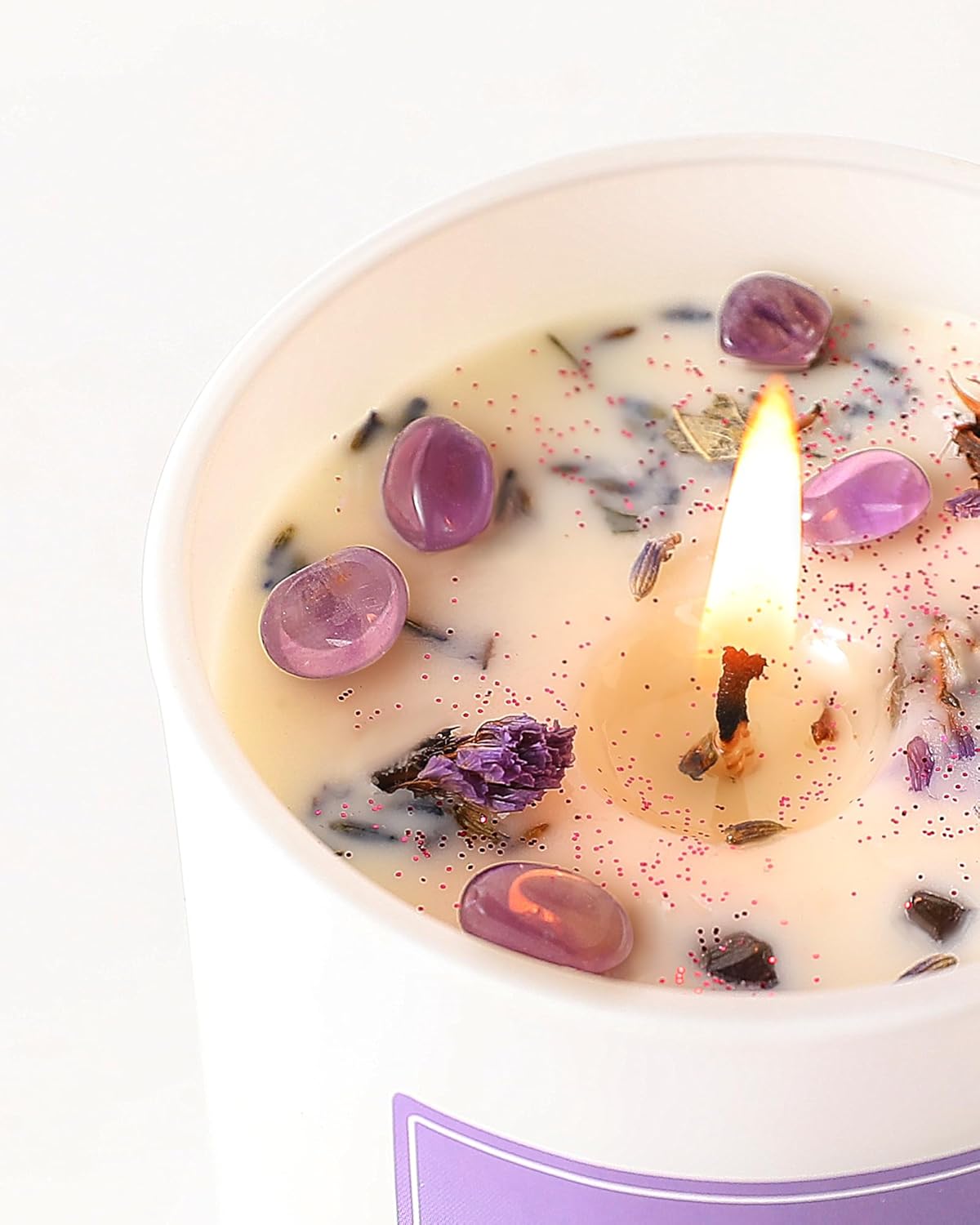 AOOVOO Lavender Scented Candles for Women with Crystals