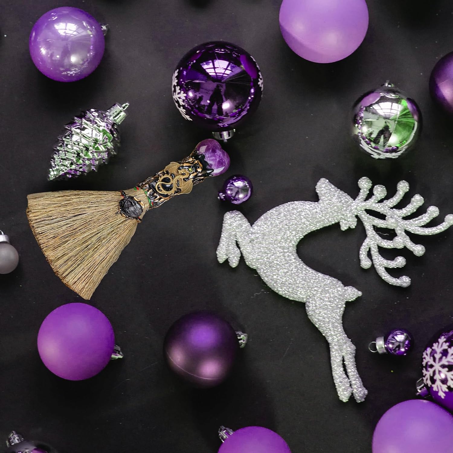 Amethyst Crystal Heart-Shaped Magic Broom - Reiki Energy Healing Tool