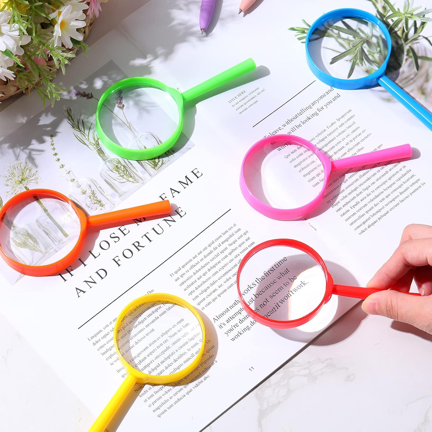 Kingdder 96 Pcs 5 Inch Mini Magnifying Glass for Kids