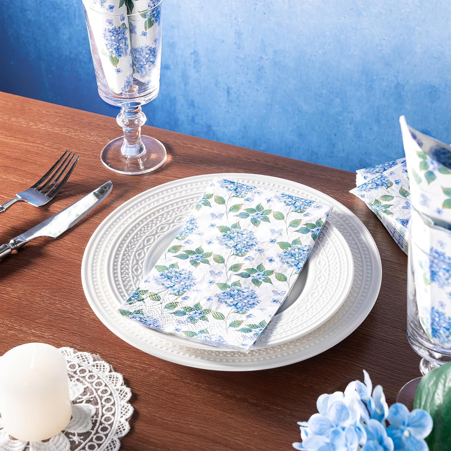 WRAPAHOLIC 25Pcs Hydrangea Napkins 3-Ply