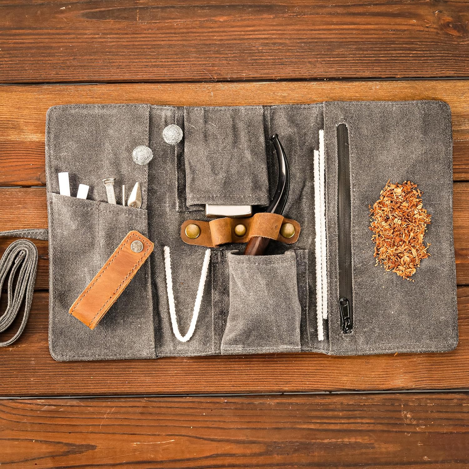 Whitlucks Waxed Canvas Pipe Pouch with Leather Stand 1